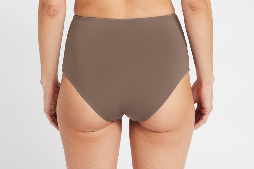 Bottom – low leg, brown – Back